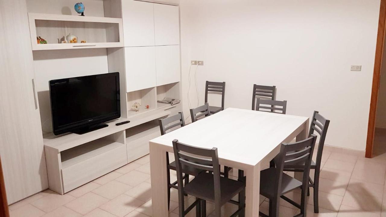 Casa Di Gigi- Comodo Appartamento In Galatina Kültér fotó