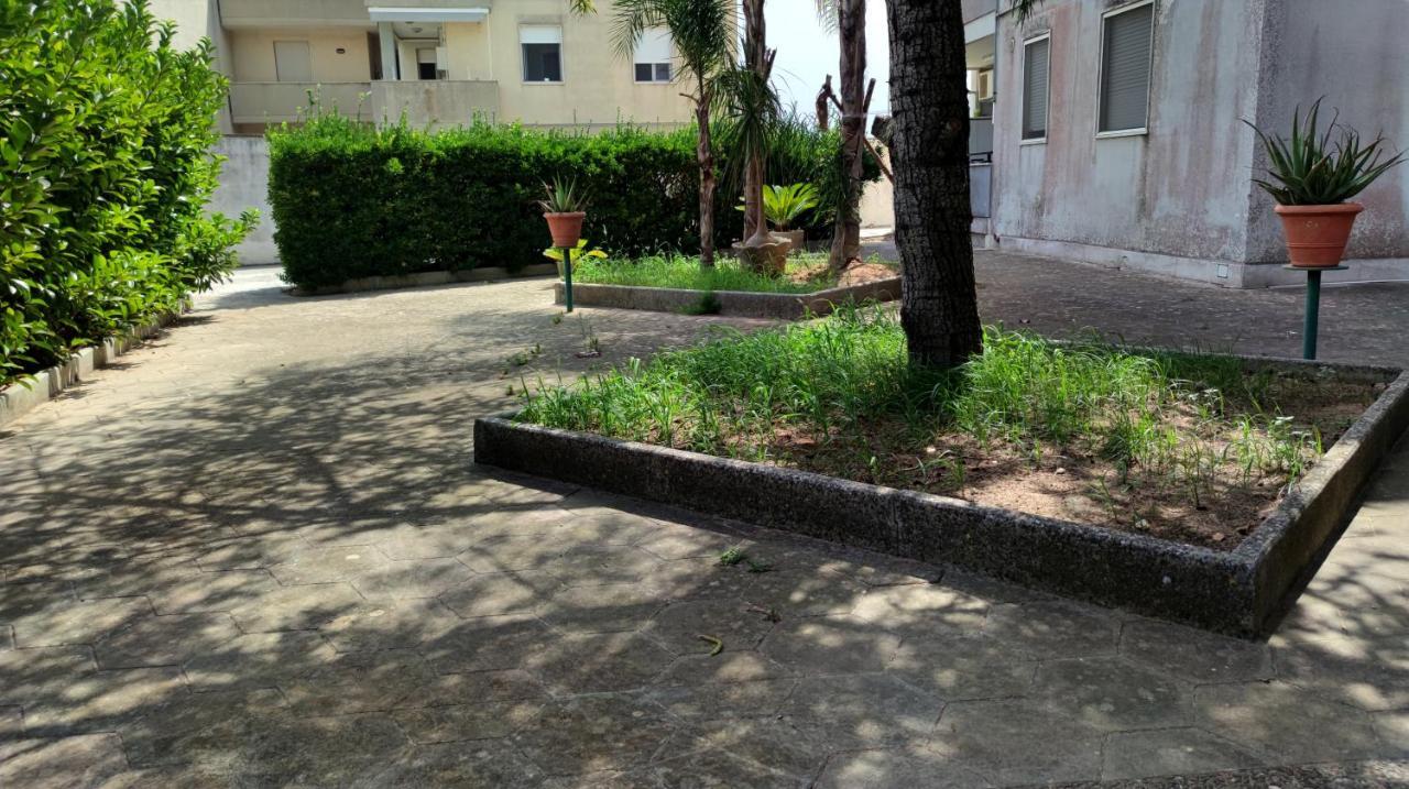 Casa Di Gigi- Comodo Appartamento In Galatina Kültér fotó
